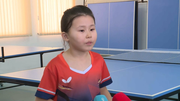 Ақтөбелік жас теннисші көпшілікті тәнті етіп жүр