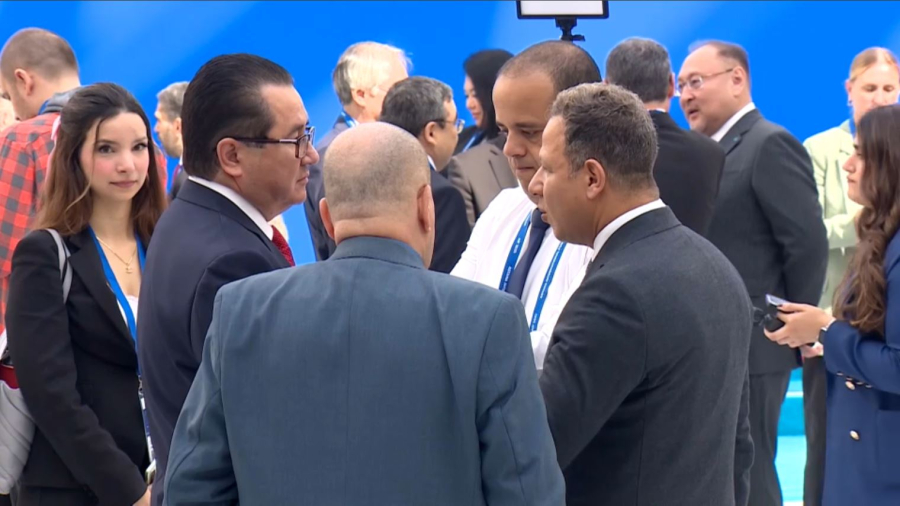 Астана халықаралық форумында бизнес келіссөздер жүріп жатыр