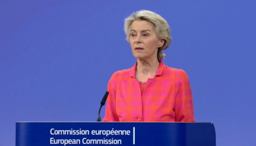 Главу ЕК признали виновной в сокрытии информации о вакцинации