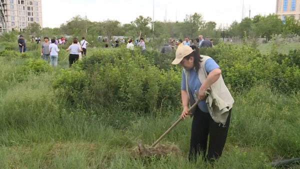 «Таза Қазақстан» экоакциясына ақтөбеліктер белсене қатысып жатыр