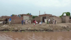 В пакистанском Пенджабе затопило несколько деревень