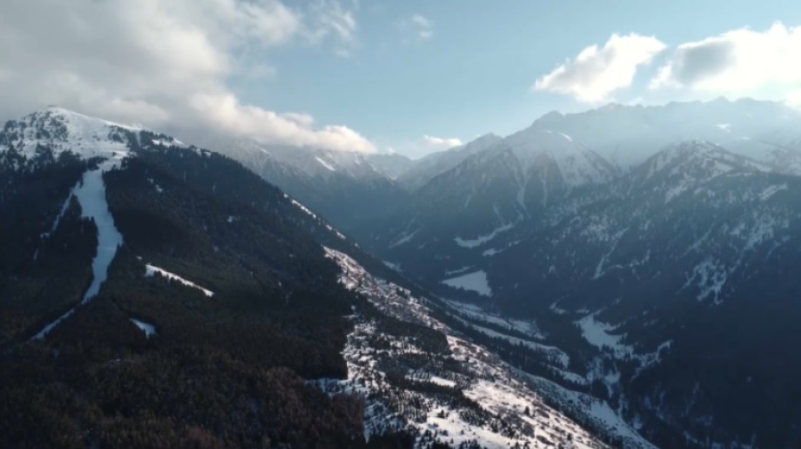 Кыргызстан развивает горный туризм