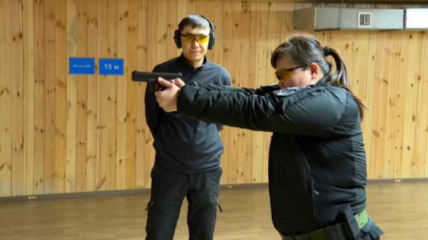 Белбеу күресі. Алты рет чемпион атанған Арайлым