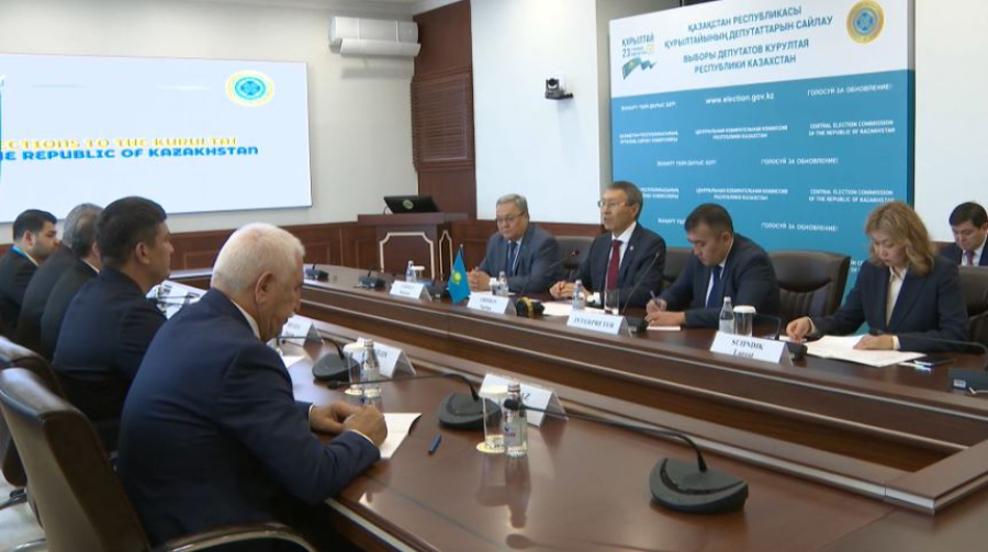 Международные наблюдатели оценили предвыборную кампанию в РК