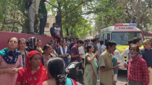 В Индии 13 человек погибли при обрушении колодца в храме
