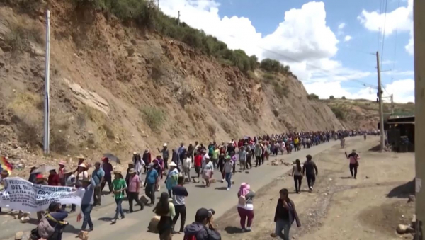 20 человек пострадали в результате беспорядков в Боливии