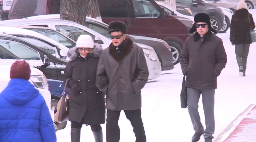 Сауалнама: Ата Заңымыздың жаңа жобасы қоғамда қызу талқыланып жатыр