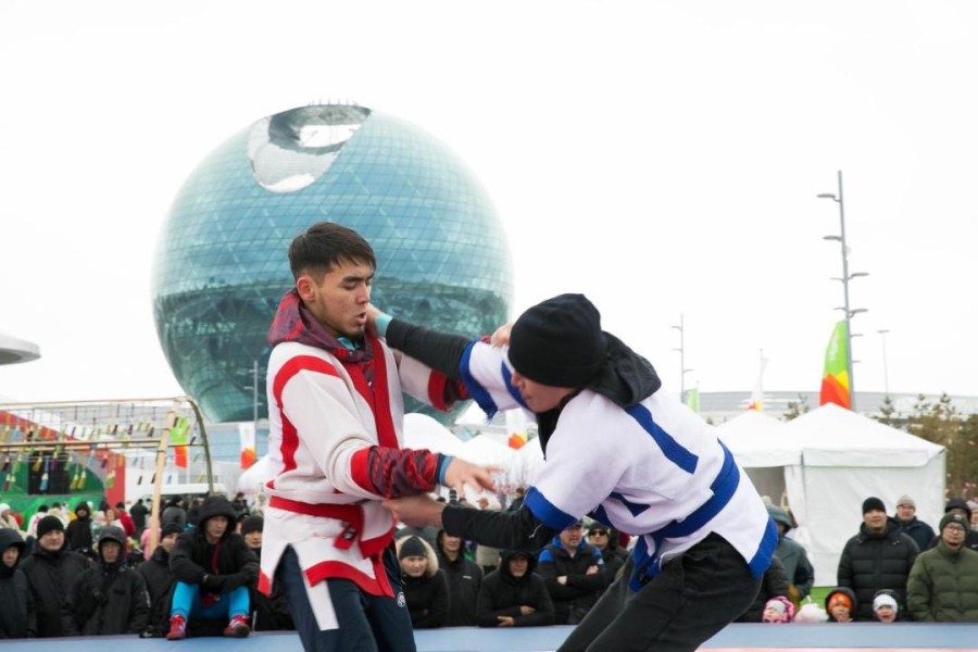 Наурыз в Астане: 8500 человек приняли участие в национальных спортивных соревнованиях