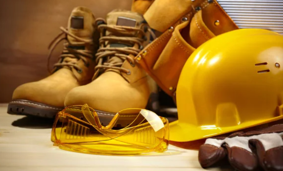 Более 9 000 человек трудоустроены по программе молодежной практики