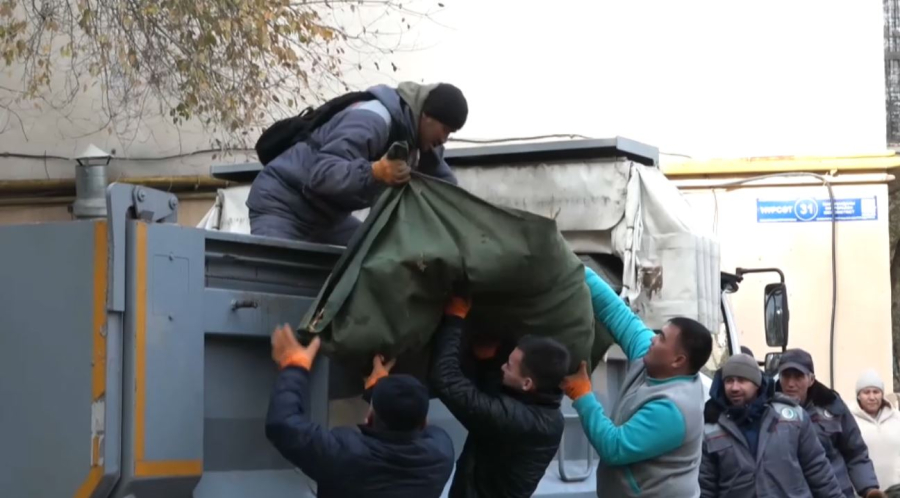 Шымкентте «Таза бейсенбі» акциясы өтті 