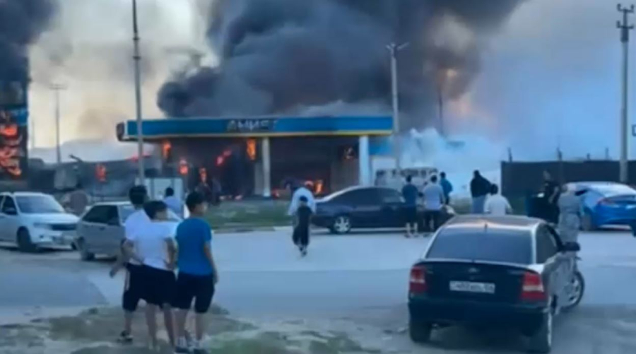 Құлсарыдағы жанармай бекетінде жарылыс болып, екі адам қаза тапты