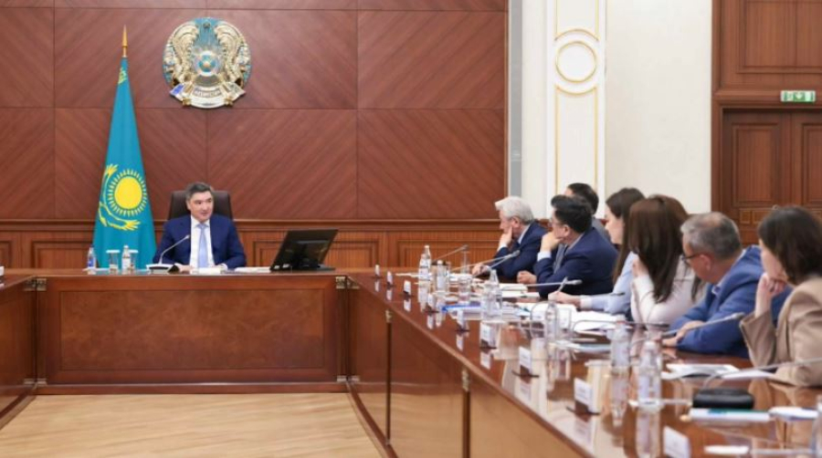 Эксперты представили предложения по укреплению казахстанской экономики