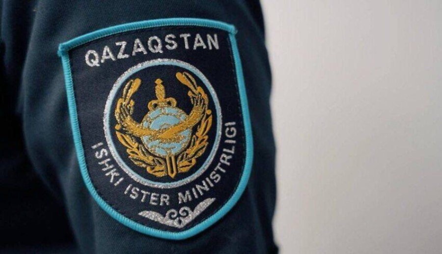 Группу вымогателей задержали в Шымкенте