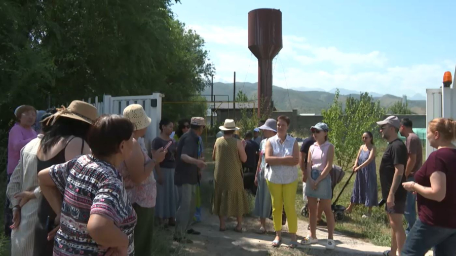 На отсутствие доступа к питьевой воде жалуются жители села Туздыбастау