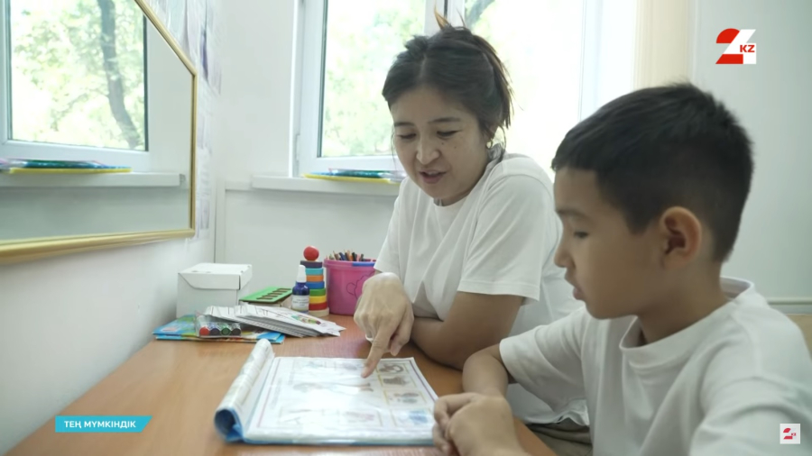 Инклюзивті білім беру: Әмір Мақсұттың хикаясы