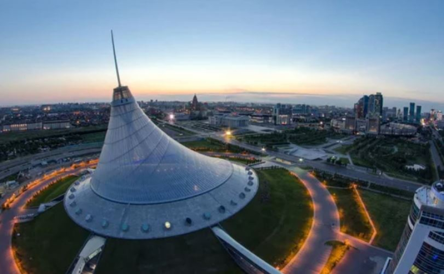 Учения с эвакуацией людей проходят в ТРЦ «Хан Шатыр»