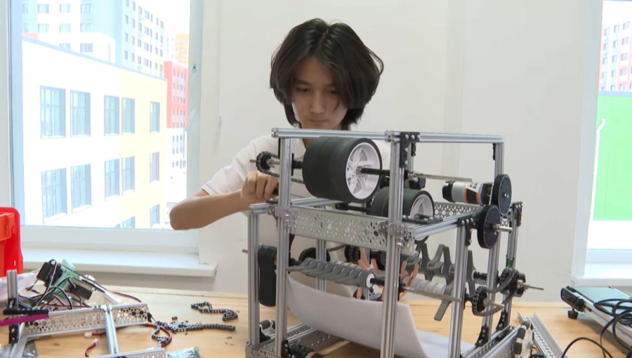 «Келешек мектептері»: 460 мың оқушыны қамтитын 217 мектеп салынды