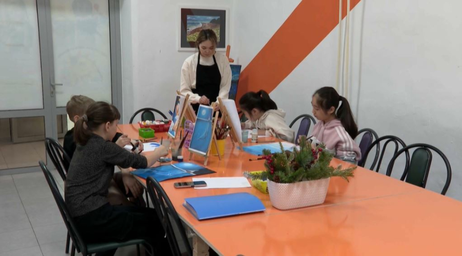 Елде қосымша білім беру жүйесі дамып келеді