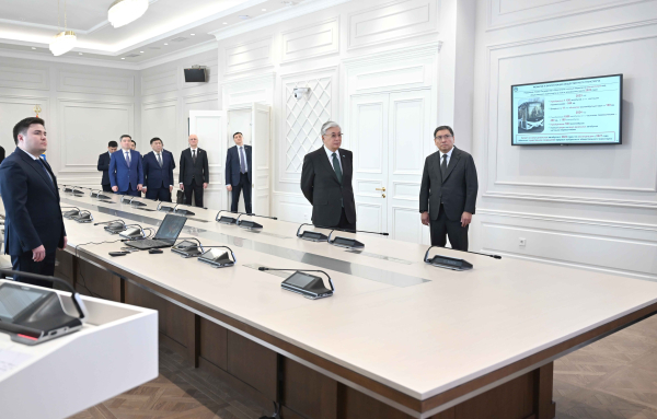 Қ. Тоқаев Ахуалдық орталықтың жұмысымен танысты