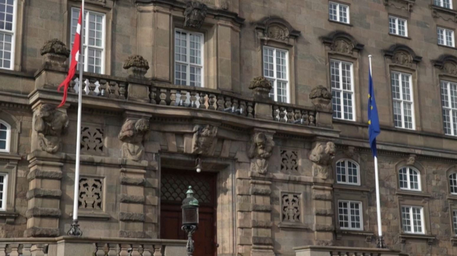 Дания пошташылары енді хат тасымайды