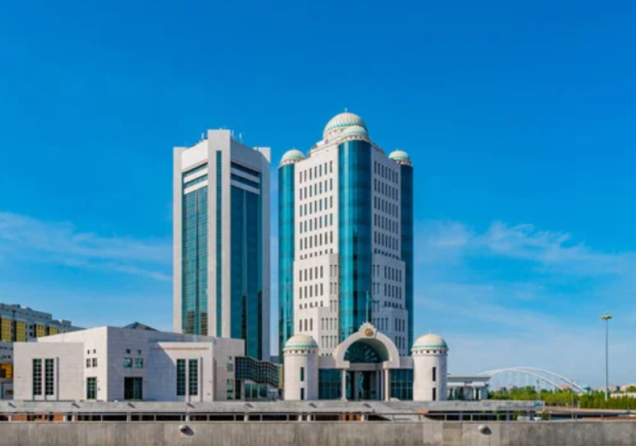 Открылась четвёртая сессия Парламента VIII созыва