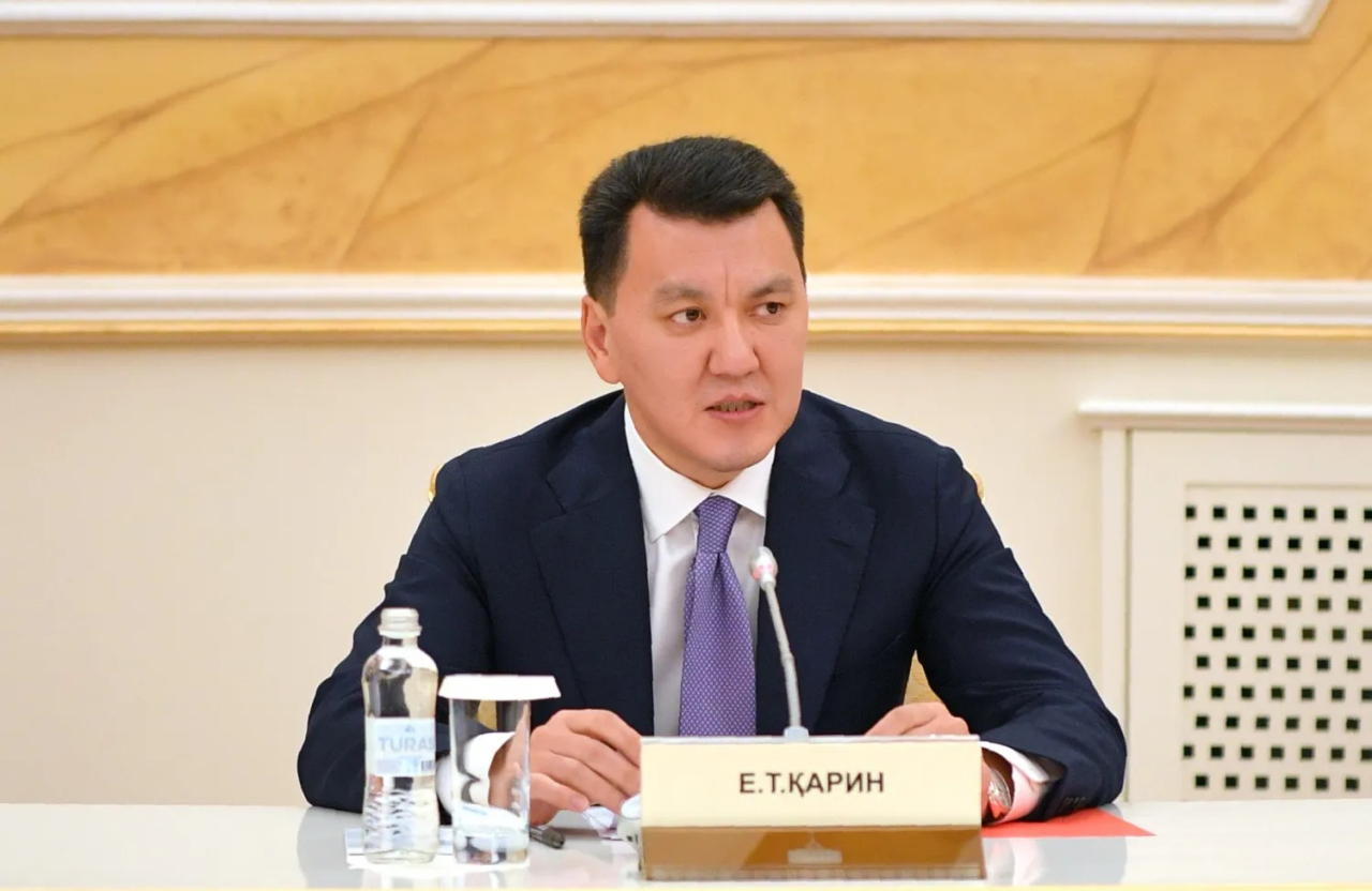 Ерлан Қарин: Мемлекет заңдары діни шектеулерден жоғары тұрады