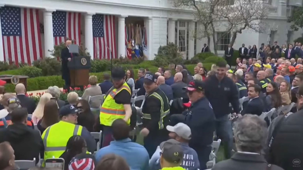 Трамп объявил режим ЧП из-за угрозы дефицита торгового баланса США