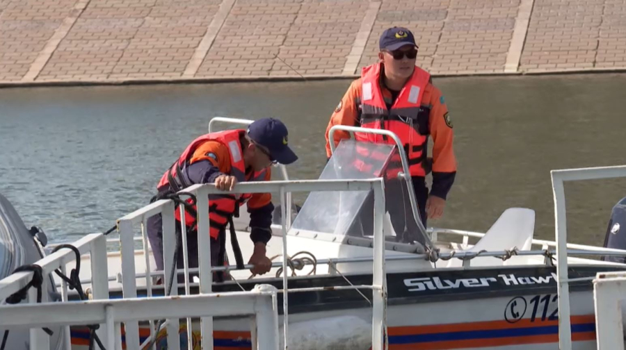 Столичные спасатели перешли на круглосуточное патрулирование водоёмов