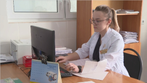 Как решают проблему дефицита медиков в Акмолинской области