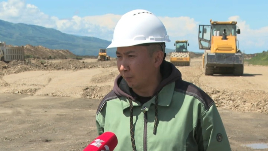 ВПП будущего аэропорта строят в Катон-Карагае