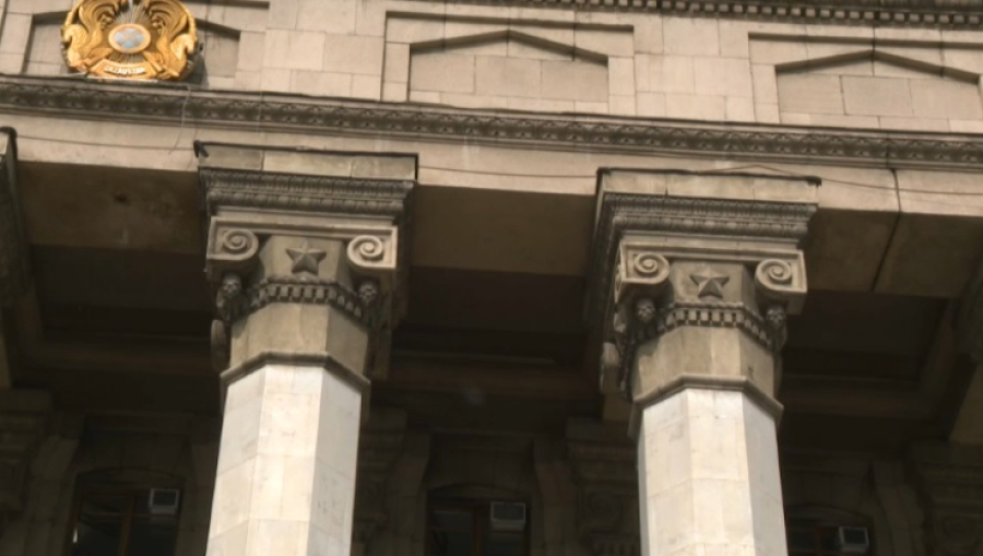 Экскурс в историю: как строили Дом правительства КазССР