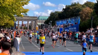 Казахстанцы пробежали знаменитый Берлинский марафон