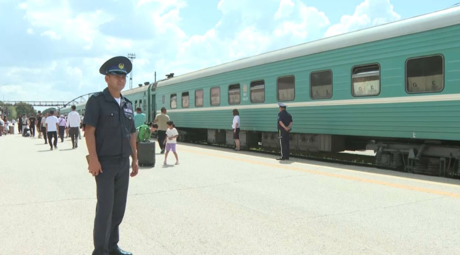 Шетелдіктерге енді турист картасы беріледі