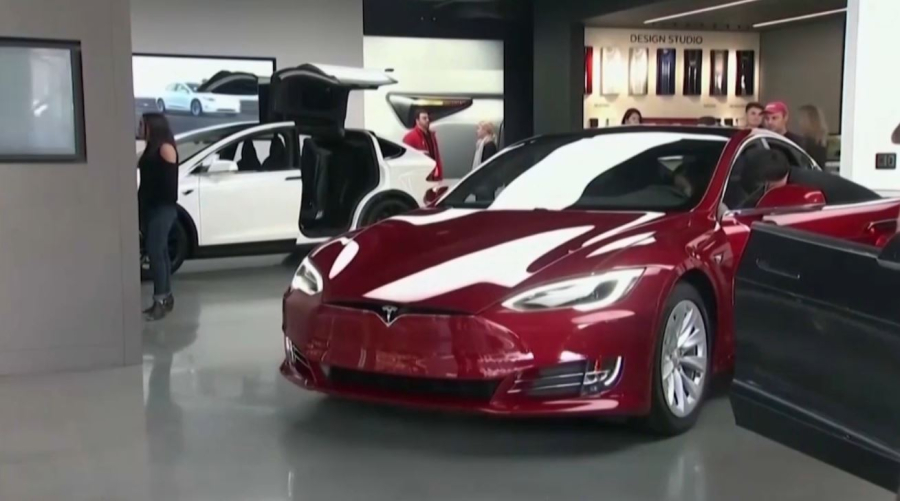 Еуропада Tesla көліктерінің саудасы 28,5%-ға азайды
