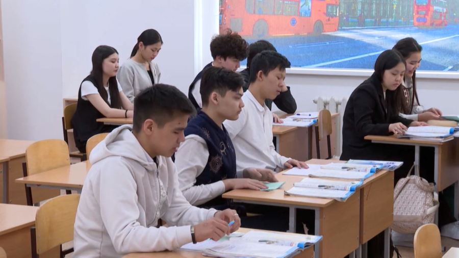 Қазақстанда 217 мың түлек мектеппен қоштасады