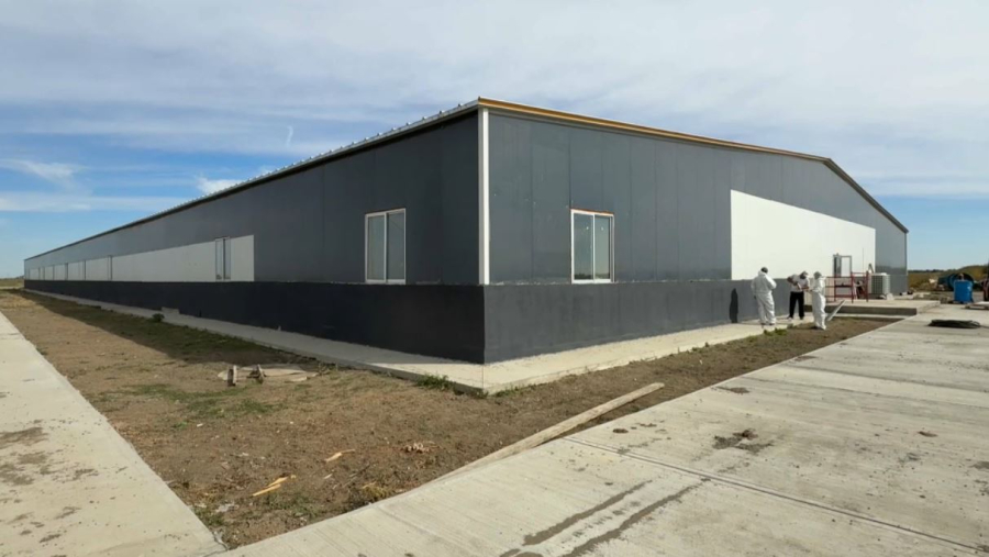 Атырауда тауарлы балық фермасы салынып жатыр