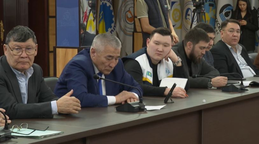 Профсоюзы обсудили конституционные инициативы для защиты работников