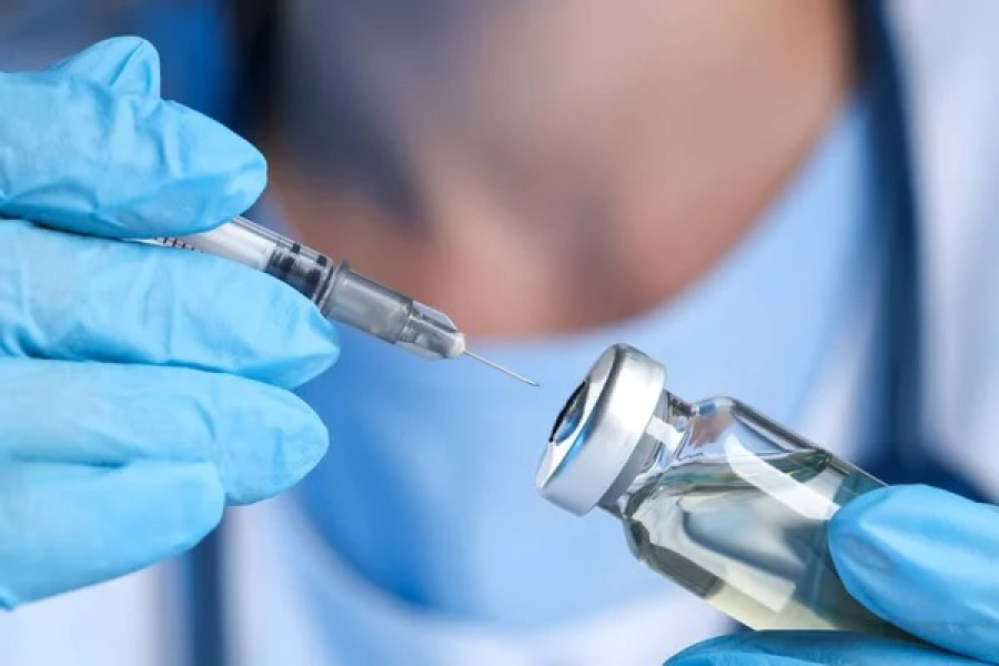 В Казахстане проведут дополнительную вакцинацию девочек против ВПЧ