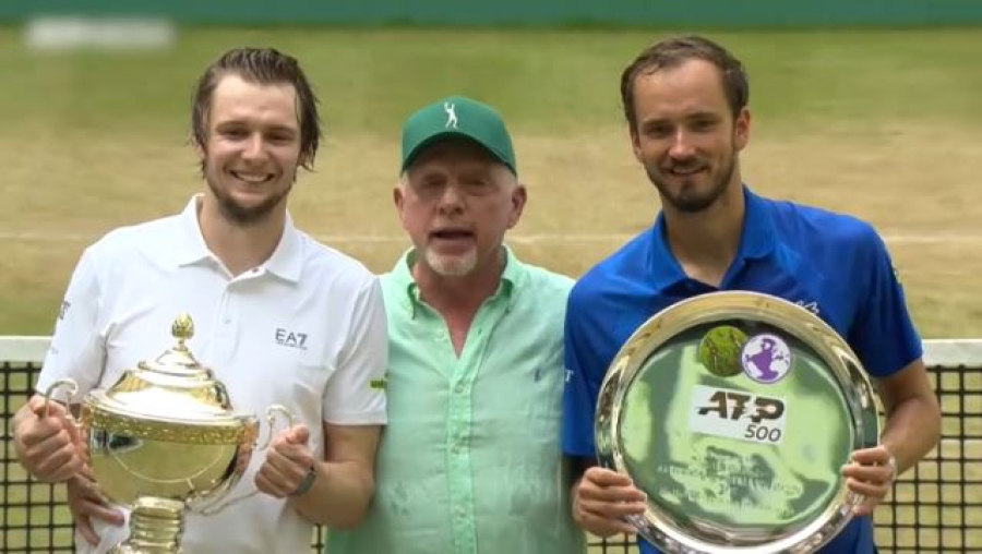 Бублик вернулся в топ-30 мирового рейтинга