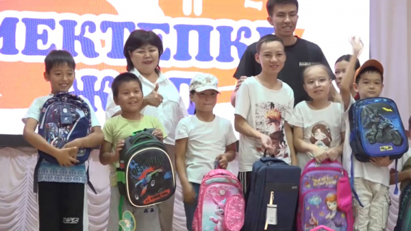 Атырауда «Мектепке жол» акциясы өтті
