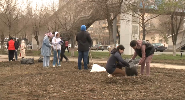 Ақтөбеде қоғамдық орындар тазартылып жатыр