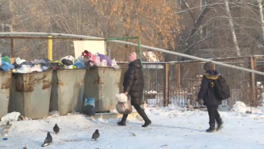 Жители Кокшетау жалуются на скопление бытовых отходов