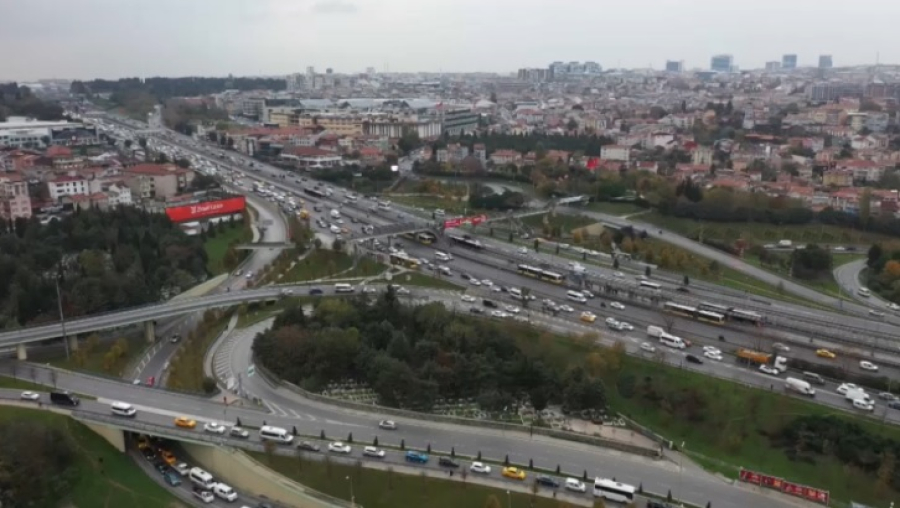 Как в мире решают проблему плотного трафика