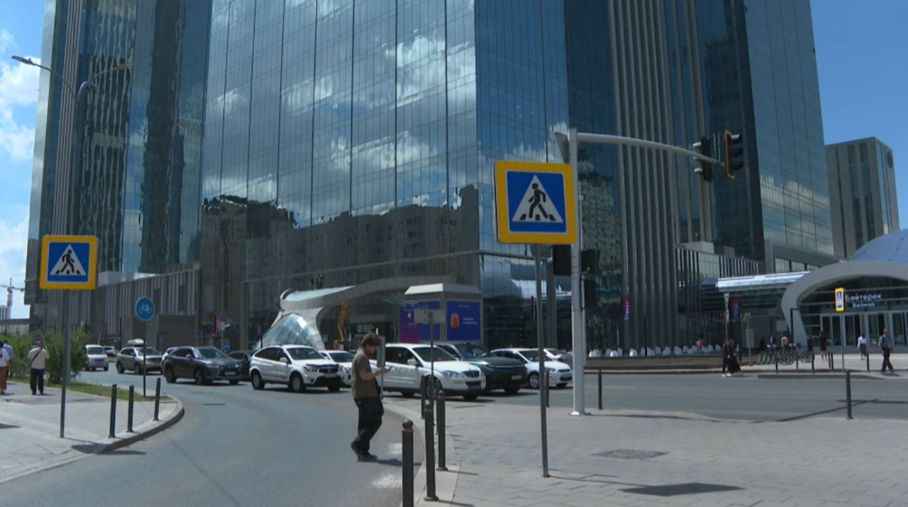 Более 450 тысяч транспортных средств зарегистрировано в Астане