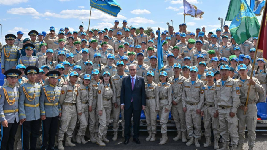 Президент «Айбын» халықаралық әскери-патриоттық жастар жиынын ашты