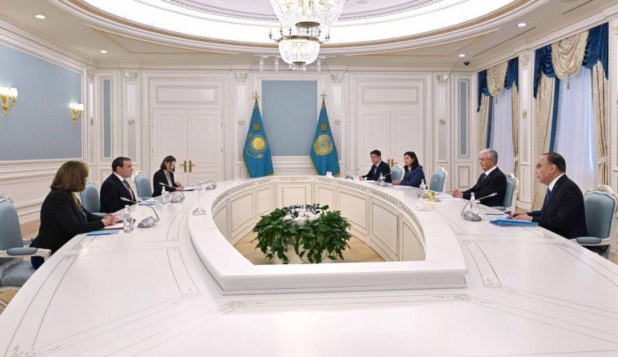 Мемлекет басшысы Бейбітшілік кеңесінің Аға кеңесшісін қабылдады
