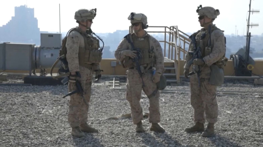 США выводят часть персонала с Ближнего Востока