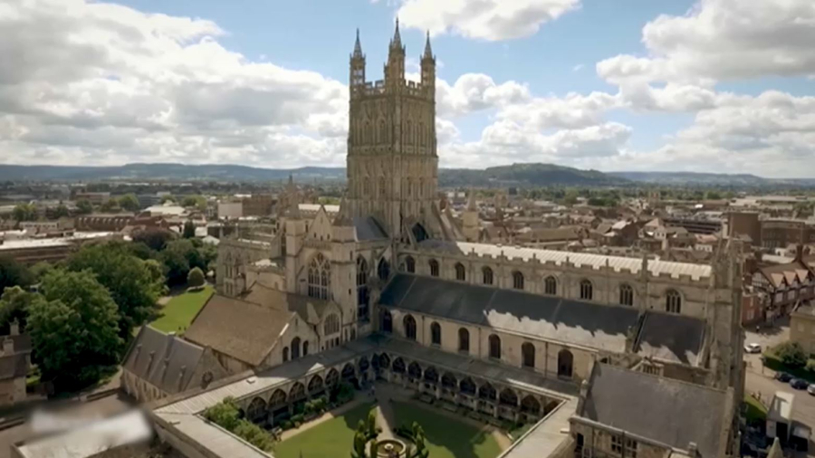 Кембридж емтихан нәтижесін ашық жариялауды тоқтатады