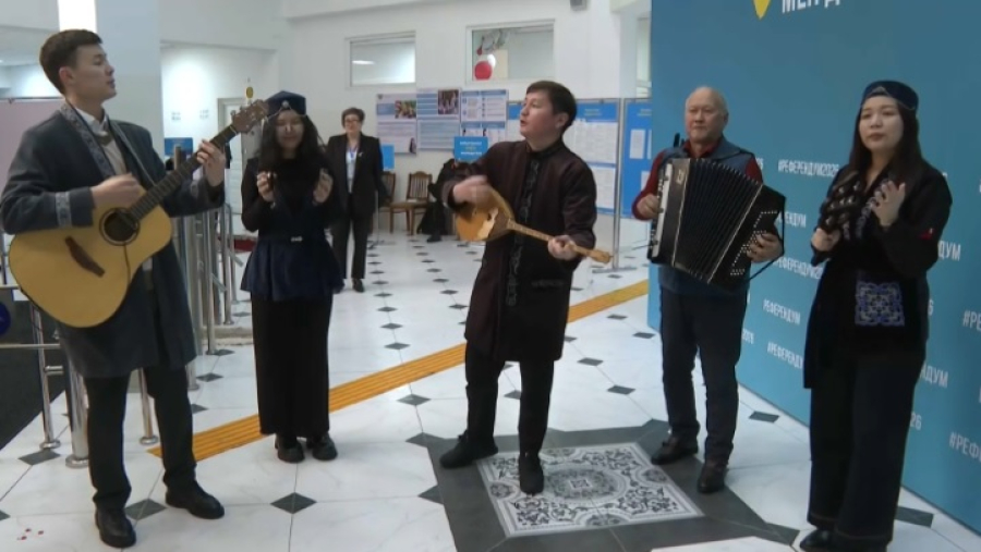 Работа участков для голосования в Астане. LIVE