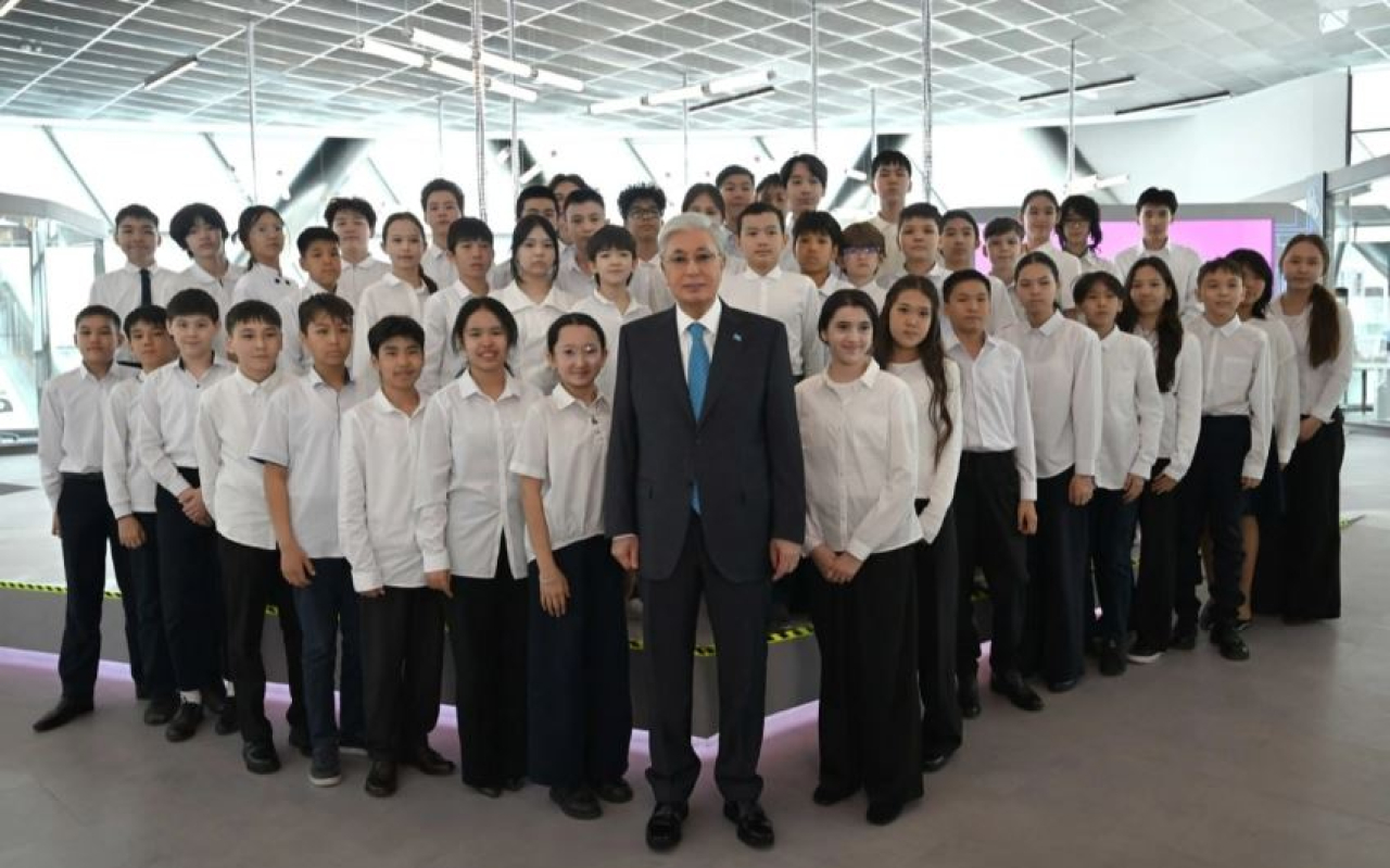 Президент бірқатар білім беру бастамасын іске қосу рәсіміне қатысты